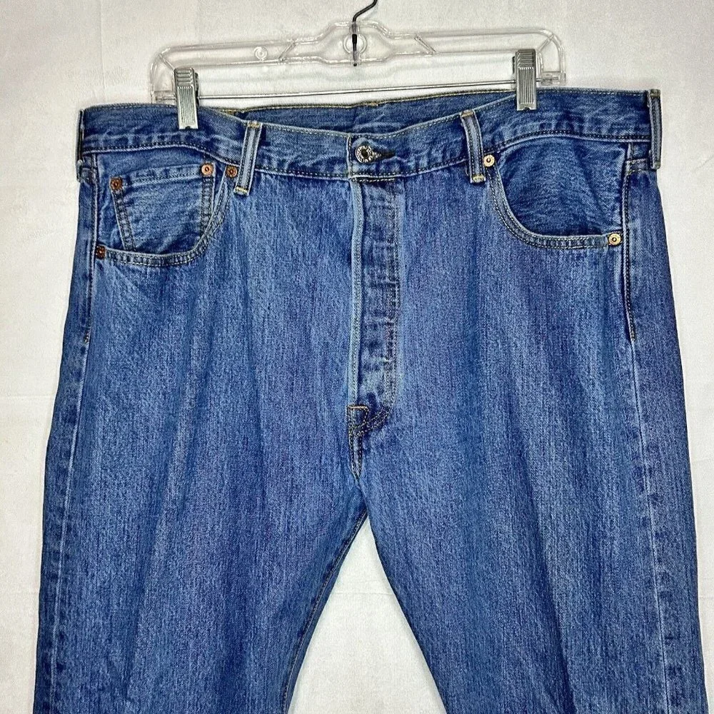 Levis 501 Jeans Men 40x32 Blue Classic Straight Leg Button Fly Mid-Rise